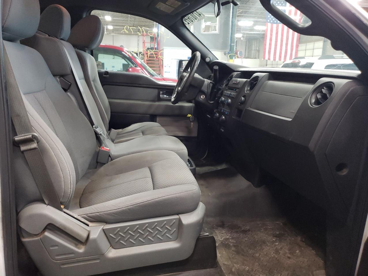 Photo 19 from auction – 2013 FORD F150 with VIN 1FTNF1CF7DKF04789