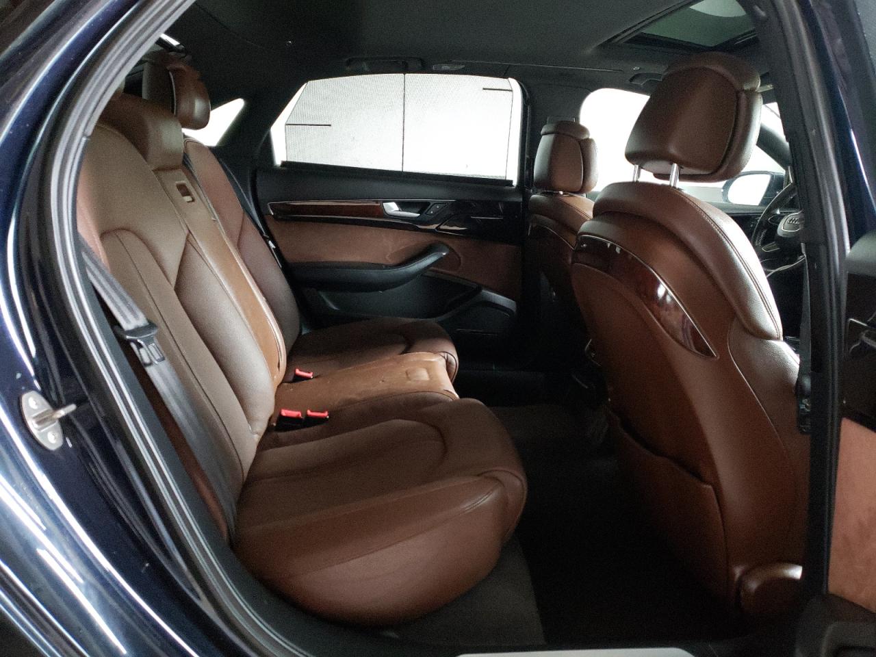 Photo 18 from auction – 2013 AUDI A8 L QUATT with VIN WAUR2AFDXDN018089