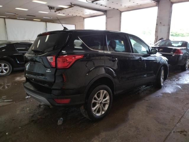 Photo 4 from auction – 2019 FORD ESCAPE SE with VIN 1FMCU9GD8KUB25494