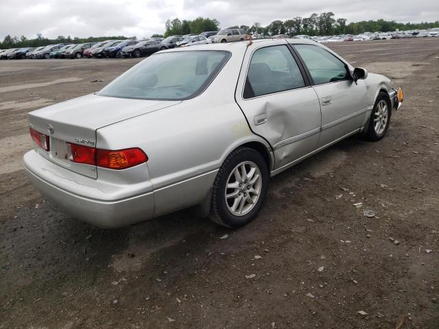 Photo 4 from auction – 2000 TOYOTA CAMRY LE with VIN 4T1BF28K7YU110617