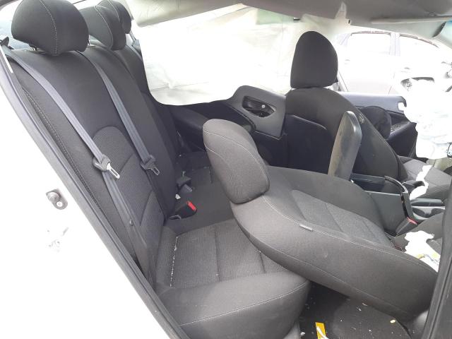 Photo 6 from auction – 2018 KIA FORTE LX with VIN 3KPFK4A70JE269258