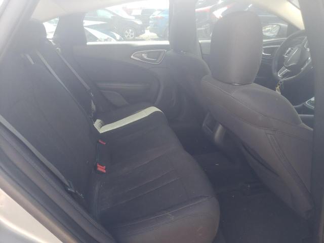 Photo 6 from auction – 2016 CHRYSLER 200 LIMITE with VIN 1C3CCCAB6GN169463