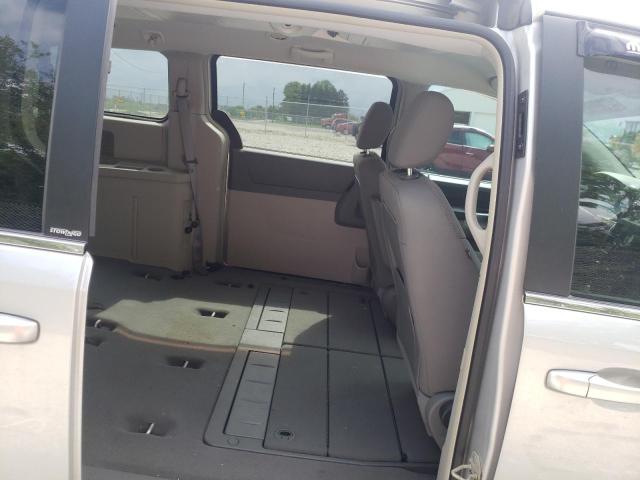 Photo 6 from auction – 2008 CHRYSLER TOWN & COU with VIN 2A8HR54P98R834243