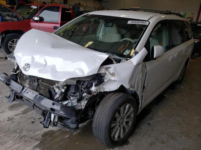 Photo 2 from auction – 2013 TOYOTA SIENNA/LE with VIN 5TDJK3DC6DS071209