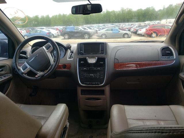 Photo 9 from auction – 2014 CHRYSLER TOWN & COU with VIN 2C4RC1BG8ER237038