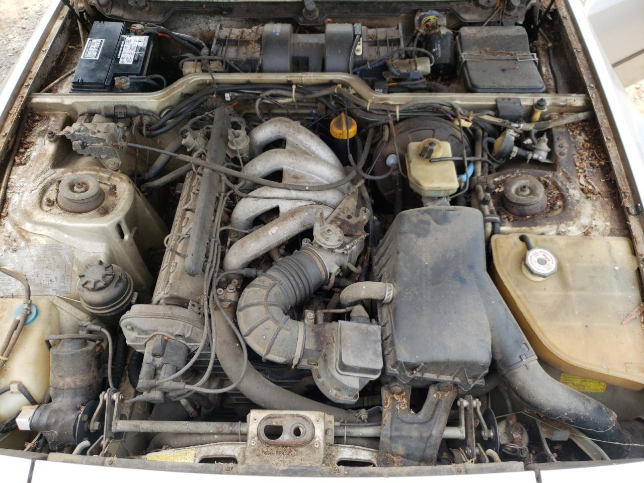 Photo 12 from auction – 1986 PORSCHE 944 with VIN WP0AA0946GN457609
