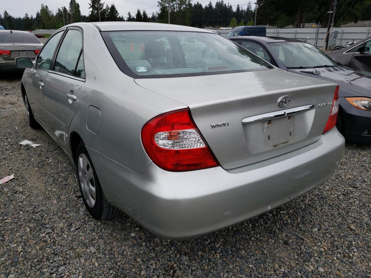 Photo 3 from auction – 2004 TOYOTA CAMRY LE with VIN 4T1BE32K74U344042