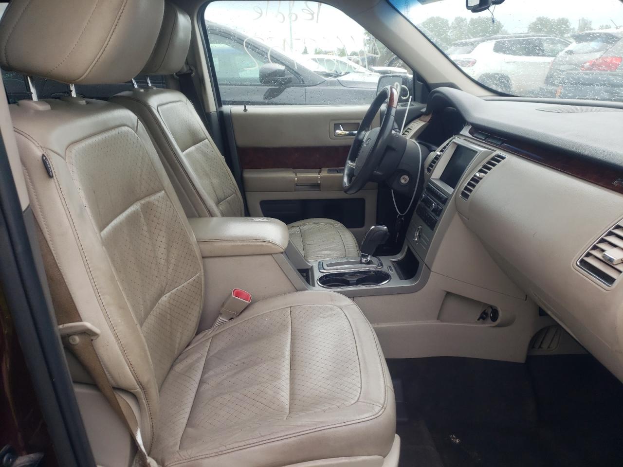 Photo 19 from auction – 2010 FORD FLEX LIMIT with VIN 2FMHK6DC8ABA33828