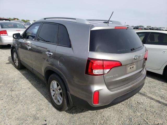 Photo 3 from auction – 2015 KIA SORENTO LX with VIN 5XYKT4A62FG657959