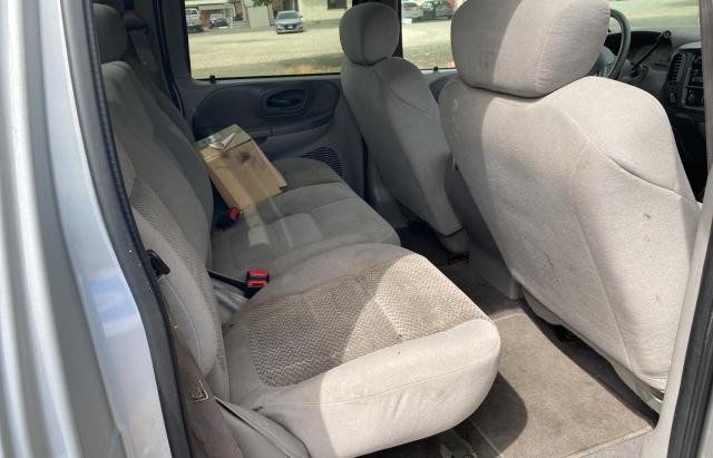 Photo 6 from auction – 2003 FORD F150 SUPER with VIN 1FTRW08L03KD53724