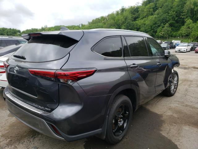 Photo 4 from auction – 2022 TOYOTA HIGHLANDER with VIN 5TDFZRBH8NS172384