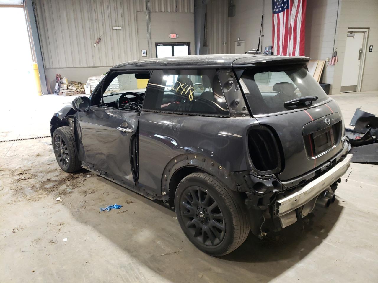 Photo 15 from auction – 2016 MINI COOPER S with VIN WMWXP7C58G2A44272