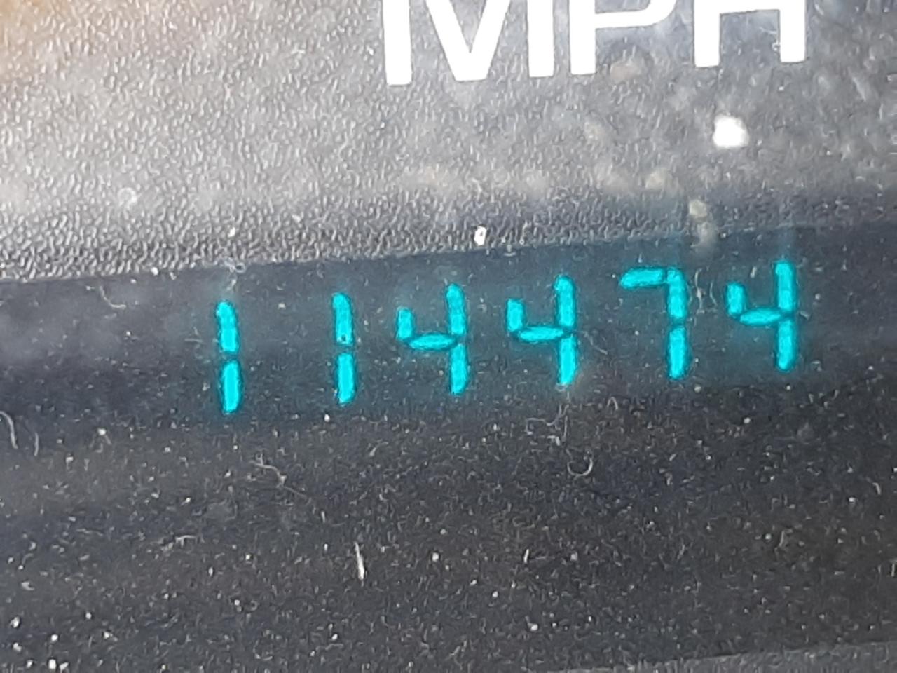 Photo 13 from auction – 2001 CHEVROLET SILVERADO with VIN 1GCEK14V01Z274971