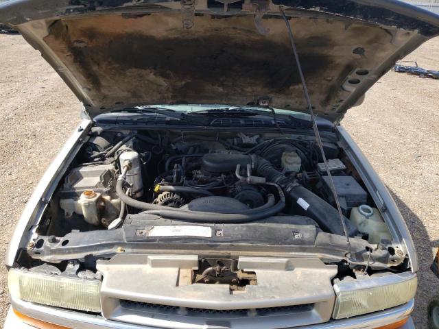 Photo 7 from auction – 2002 CHEVROLET BLAZER with VIN 1GNDT13W02K168573