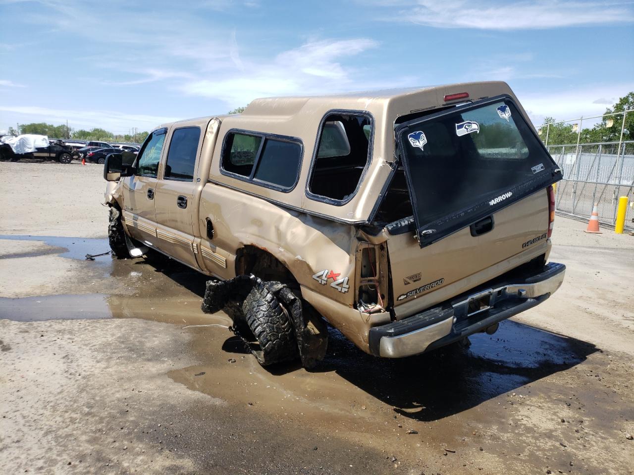 Photo 3 from auction – 2001 CHEVROLET SILVERADO with VIN 1GCHK23U91F129585