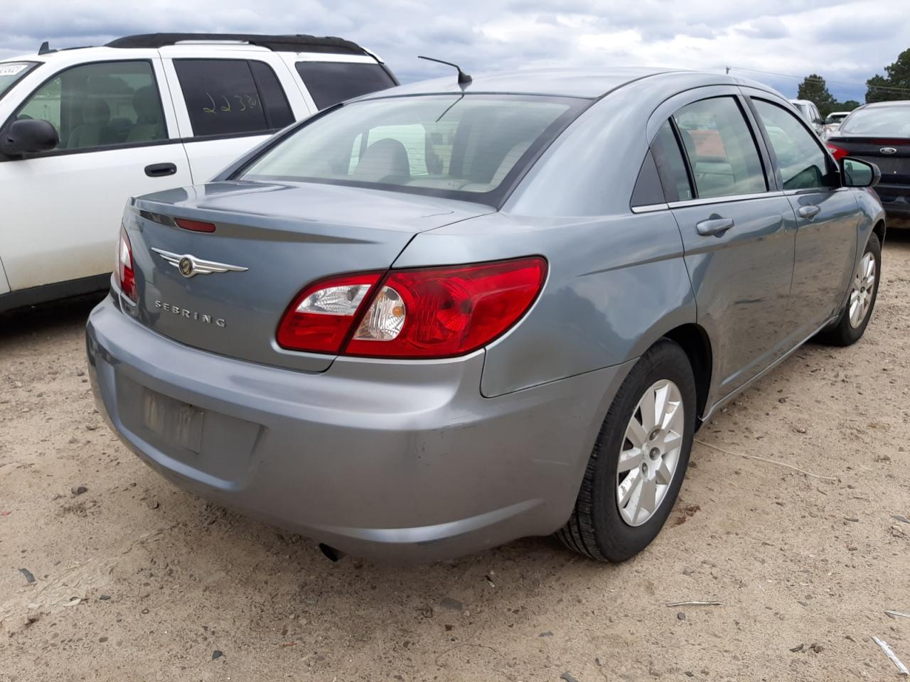 Photo 4 from auction – 2007 CHRYSLER SEBRING with VIN 1C3LC46K07N587273