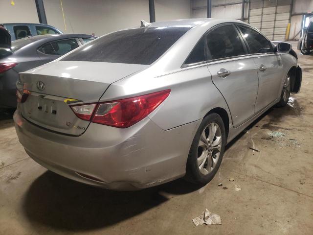 Photo 4 from auction – 2011 HYUNDAI SONATA SE with VIN 5NPEC4AC6BH242097