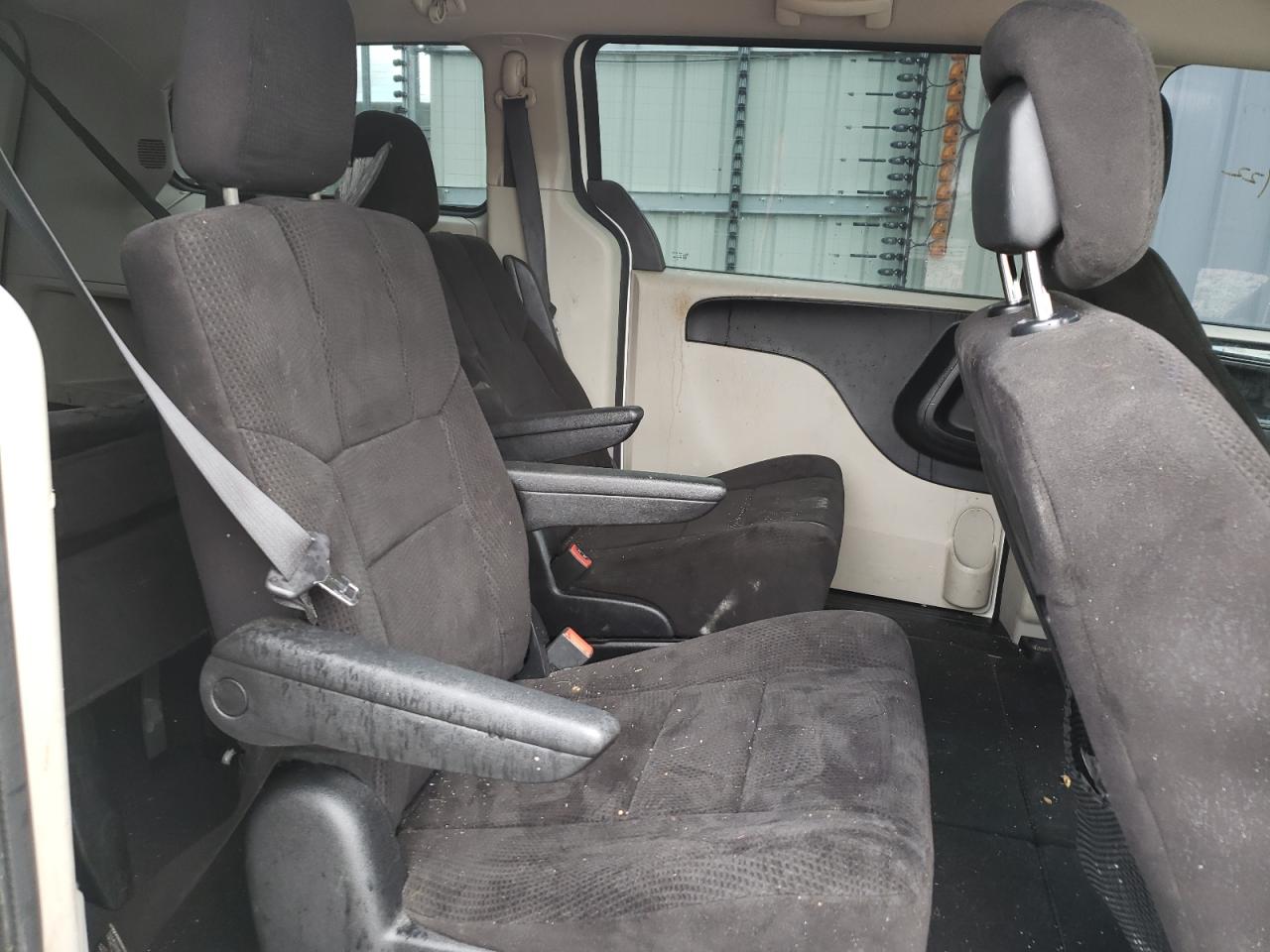 Photo 18 from auction – 2012 DODGE GRAND CARA with VIN 2C4RDGBG8CR238185