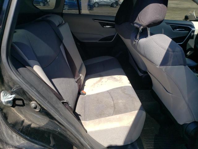 Photo 6 from auction – 2019 TOYOTA RAV4 XLE with VIN JTMP1RFV4KD510933