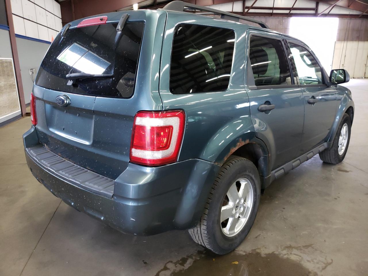 Photo 17 from auction – 2011 FORD ESCAPE XLT with VIN 1FMCU9D79BKB36787