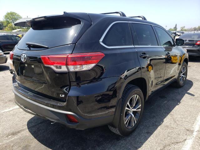 Photo 4 from auction – 2017 TOYOTA HIGHLANDER with VIN 5TDZZRFH3HS212494