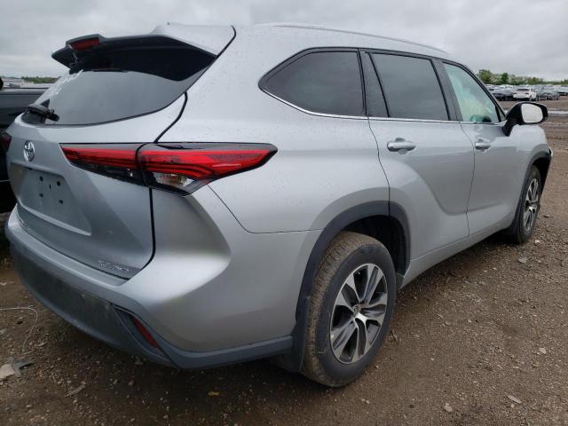 Photo 4 from auction – 2022 TOYOTA HIGHLANDER with VIN 5TDGZRBHXNS569910
