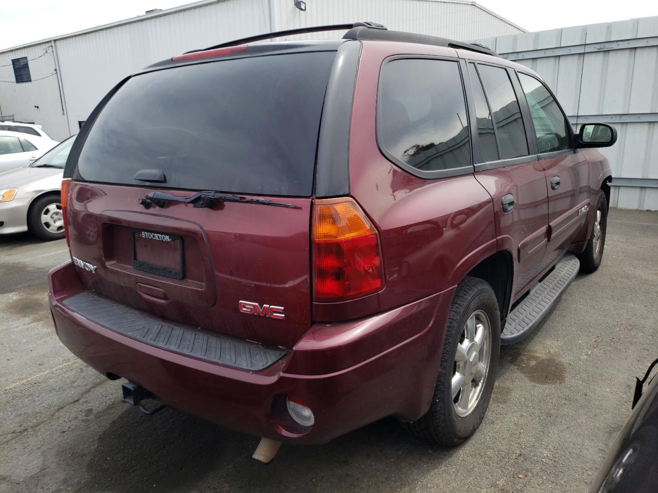 Photo 17 from auction – 2005 GMC ENVOY with VIN 1GKDT13S952100920