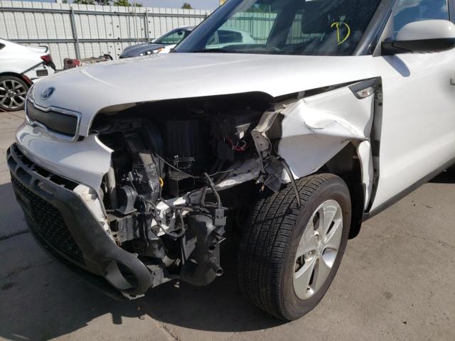 Photo 9 from auction – 2014 KIA SOUL with VIN KNDJN2A24E7044762