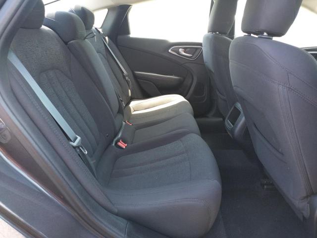 Photo 6 from auction – 2015 CHRYSLER 200 LIMITE with VIN 1C3CCCABXFN578340