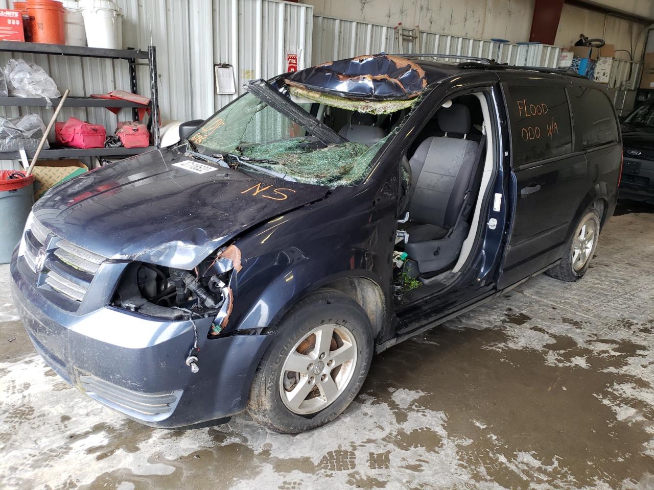 Photo 14 from auction – 2008 DODGE GRAND CARA with VIN 2D8HN44H78R797331