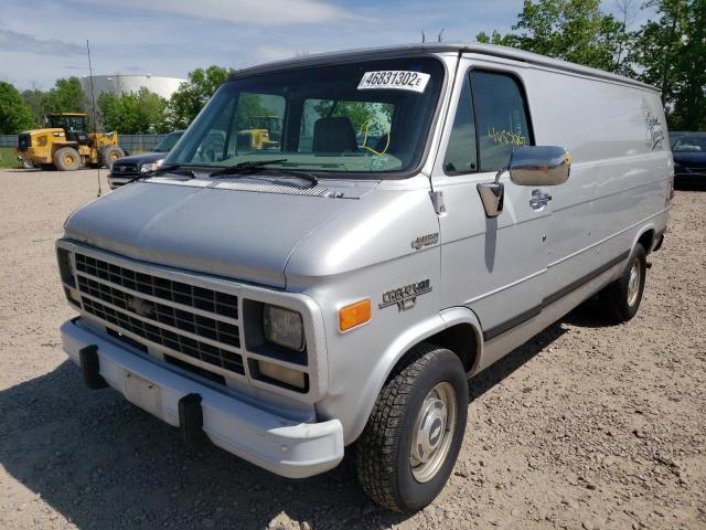 Photo 2 from auction – 1994 CHEVROLET G10 VAN with VIN 1GCDG15Z2RF169070