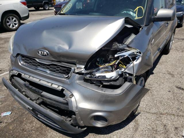 Photo 9 from auction – 2013 KIA SOUL with VIN KNDJT2A58D7588387