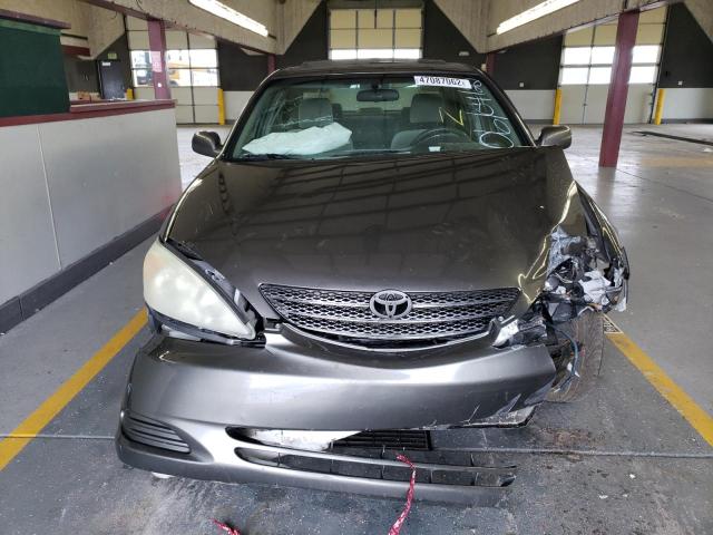 Photo 9 from auction – 2003 TOYOTA CAMRY LE with VIN 4T1BE32K33U751290