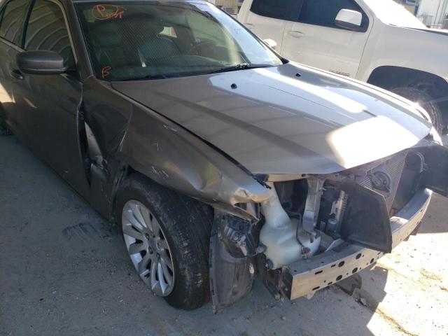 Photo 9 from auction – 2014 CHRYSLER 300 with VIN 2C3CCAAG6EH230963