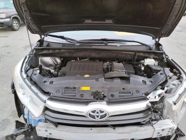 Photo 7 from auction – 2014 TOYOTA HIGHLANDER with VIN 5TDBKRFH5ES006157