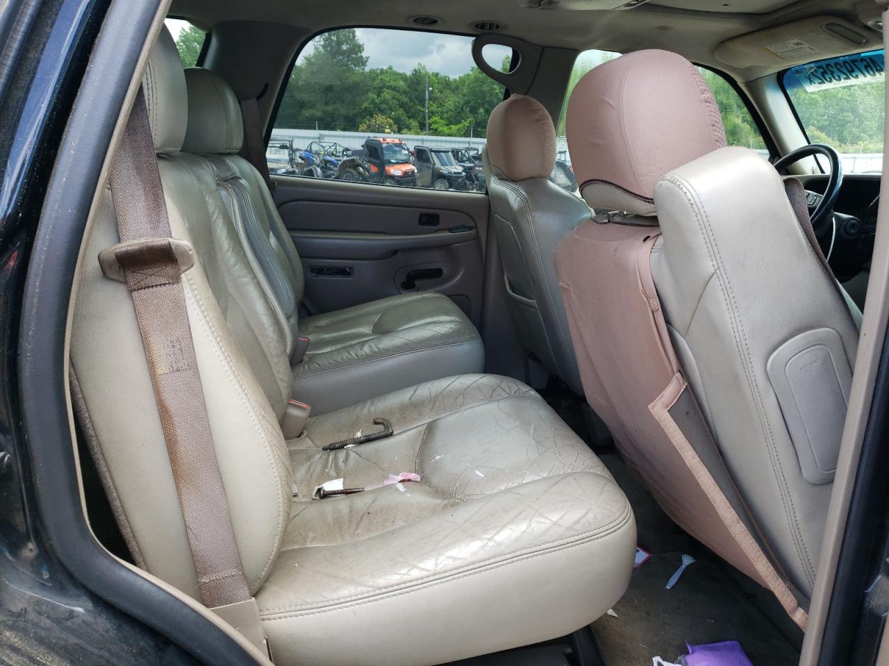 Photo 18 from auction – 2004 GMC YUKON with VIN 1GKEC13Z04R142710