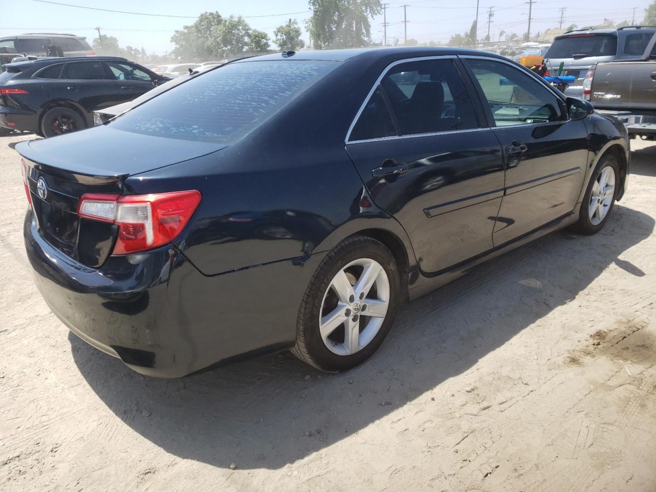 Photo 17 from auction – 2013 TOYOTA CAMRY L with VIN 4T1BF1FK4DU252611