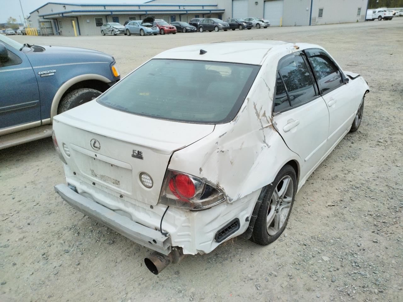 Photo 19 from auction – 2003 LEXUS IS 300 with VIN JTHBD192530067199