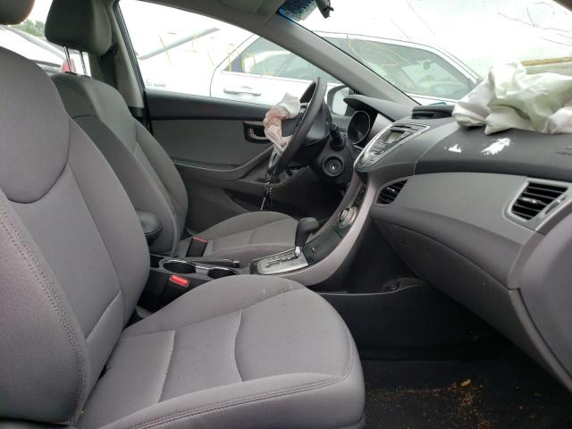 Photo 5 from auction – 2011 HYUNDAI ELANTRA GL with VIN 5NPDH4AE7BH034857