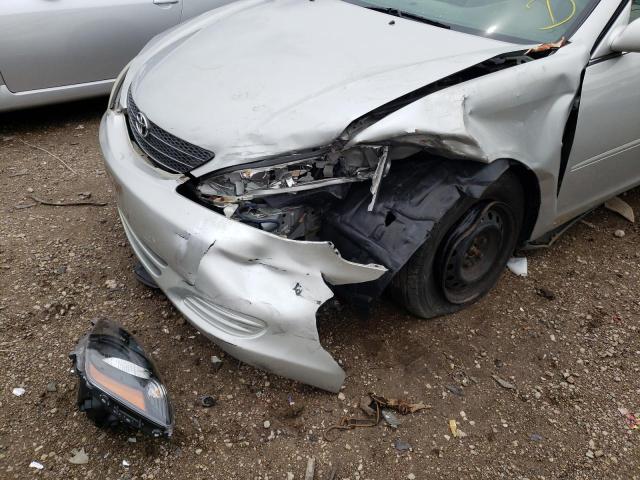 Photo 9 from auction – 2003 TOYOTA CAMRY LE with VIN 4T1BE32K73U693457