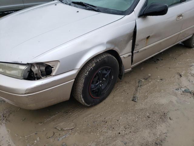 Photo 9 from auction – 1997 TOYOTA CAMRY CE with VIN 4T1BG22K8VU112930