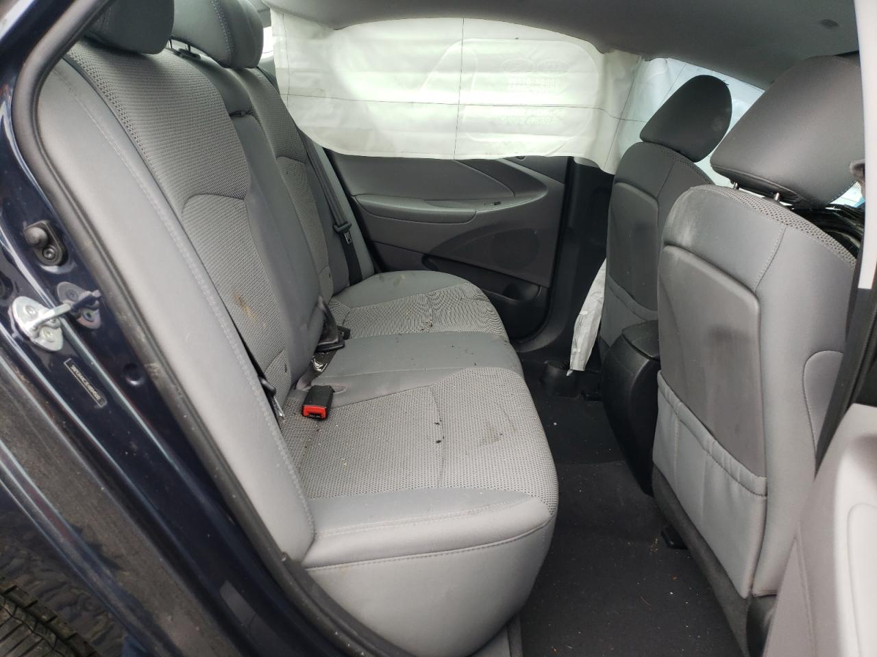 Photo 6 from auction – 2014 HYUNDAI SONATA GLS with VIN 5NPEB4AC2EH894500