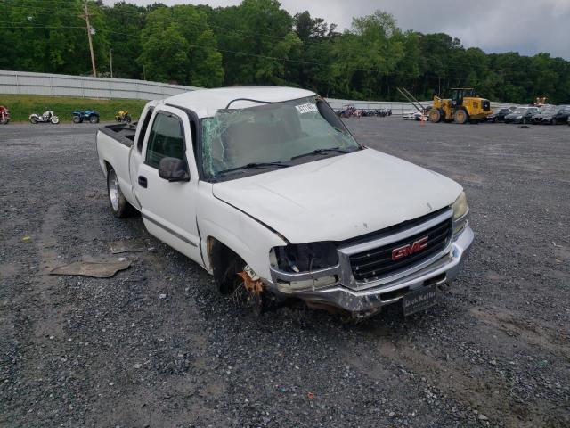 GMC NEW SIERRA 2004 with VIN 2GTEC19V241109457 - Photo from auction