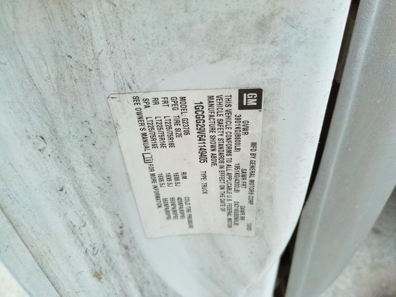 Photo 10 from auction – 2004 CHEVROLET EXPRESS G2 with VIN 1GCGG29V641149405