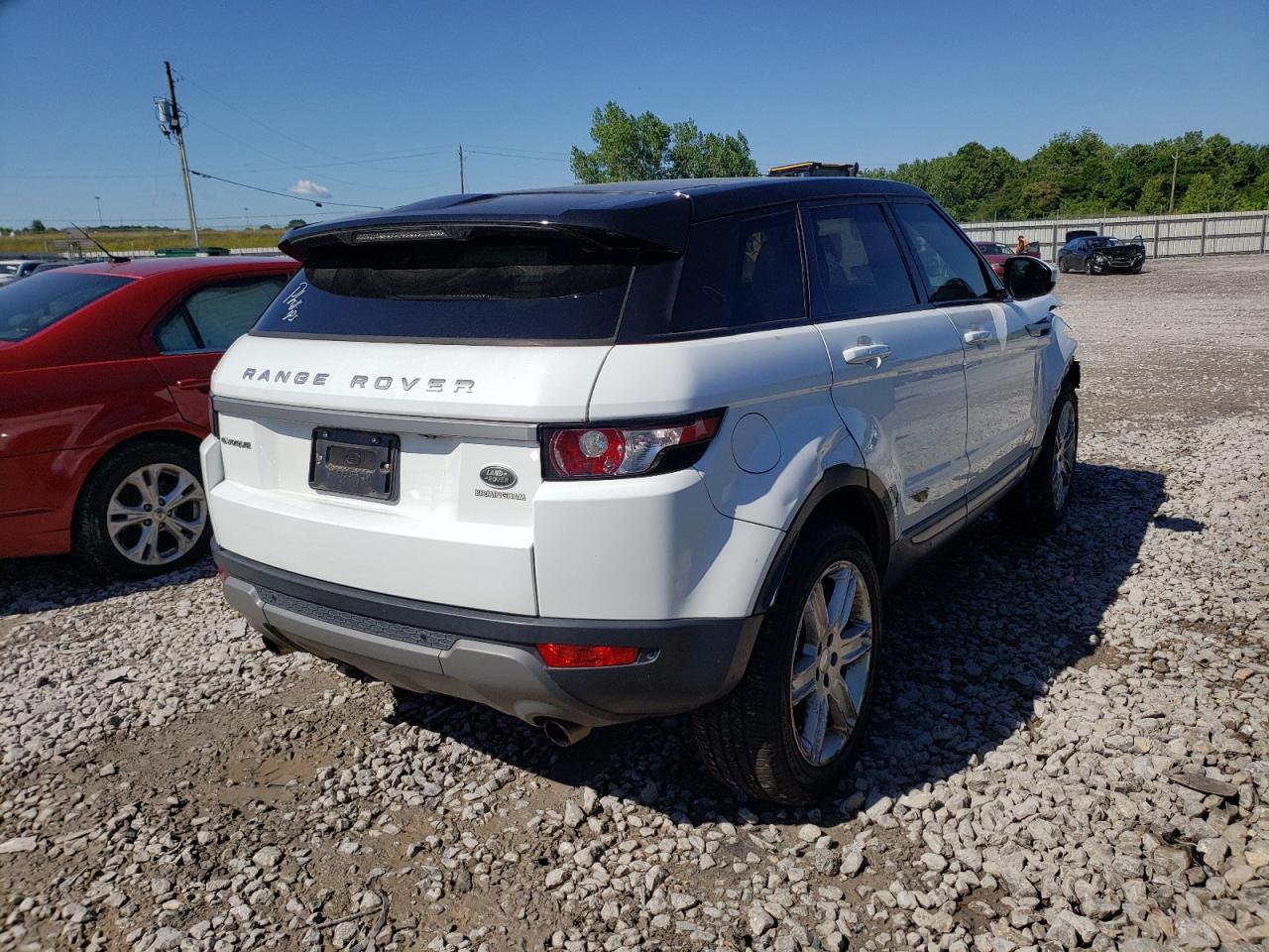 Photo 4 from auction – 2015 LAND ROVER RANGE ROVE with VIN SALVP2BG9FH073815