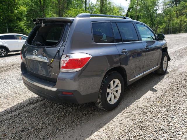 Photo 4 from auction – 2011 TOYOTA HIGHLANDER with VIN 5TDBK3EH5BS072749