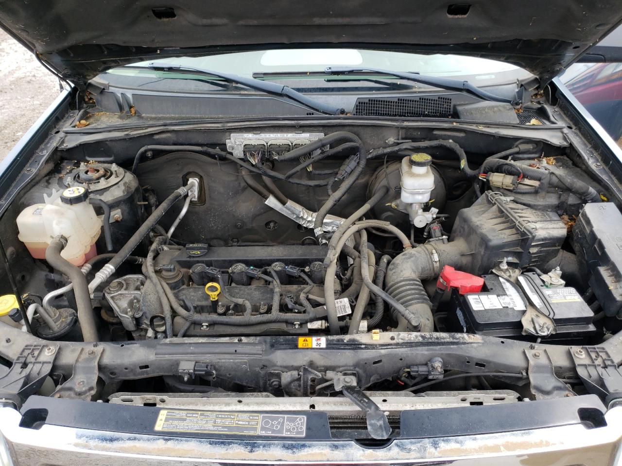 Photo 12 from auction – 2011 FORD ESCAPE XLT with VIN 1FMCU0D73BKB45142