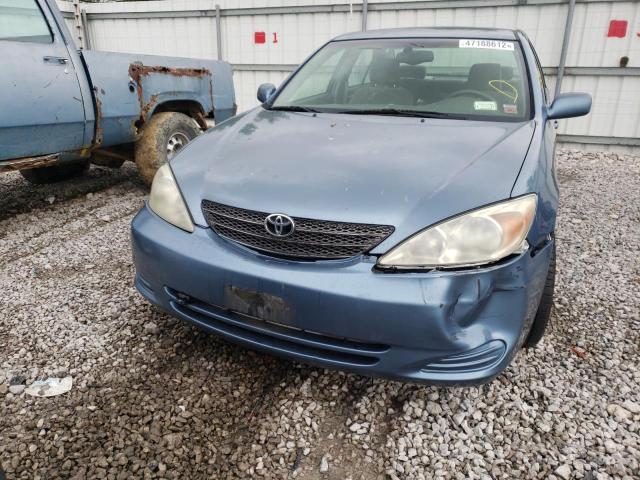 Photo 10 from auction – 2002 TOYOTA CAMRY LE with VIN 4T1BE30K62U626558