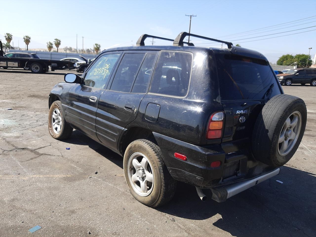 Photo 16 from auction – 2000 TOYOTA RAV4 with VIN JT3HP10V7Y7171030
