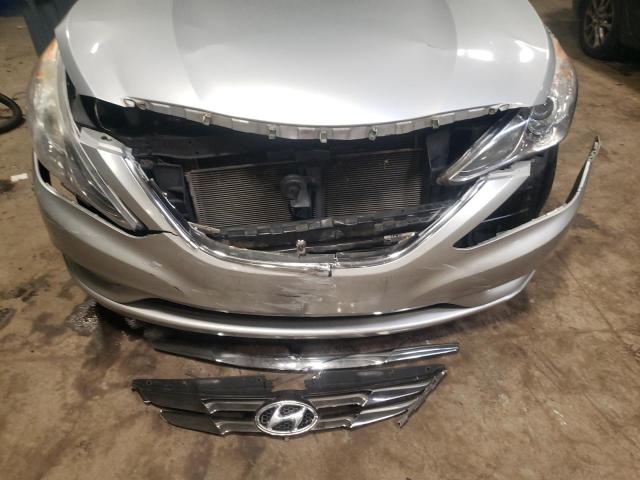 Photo 9 from auction – 2011 HYUNDAI SONATA SE with VIN 5NPEC4AC6BH242097
